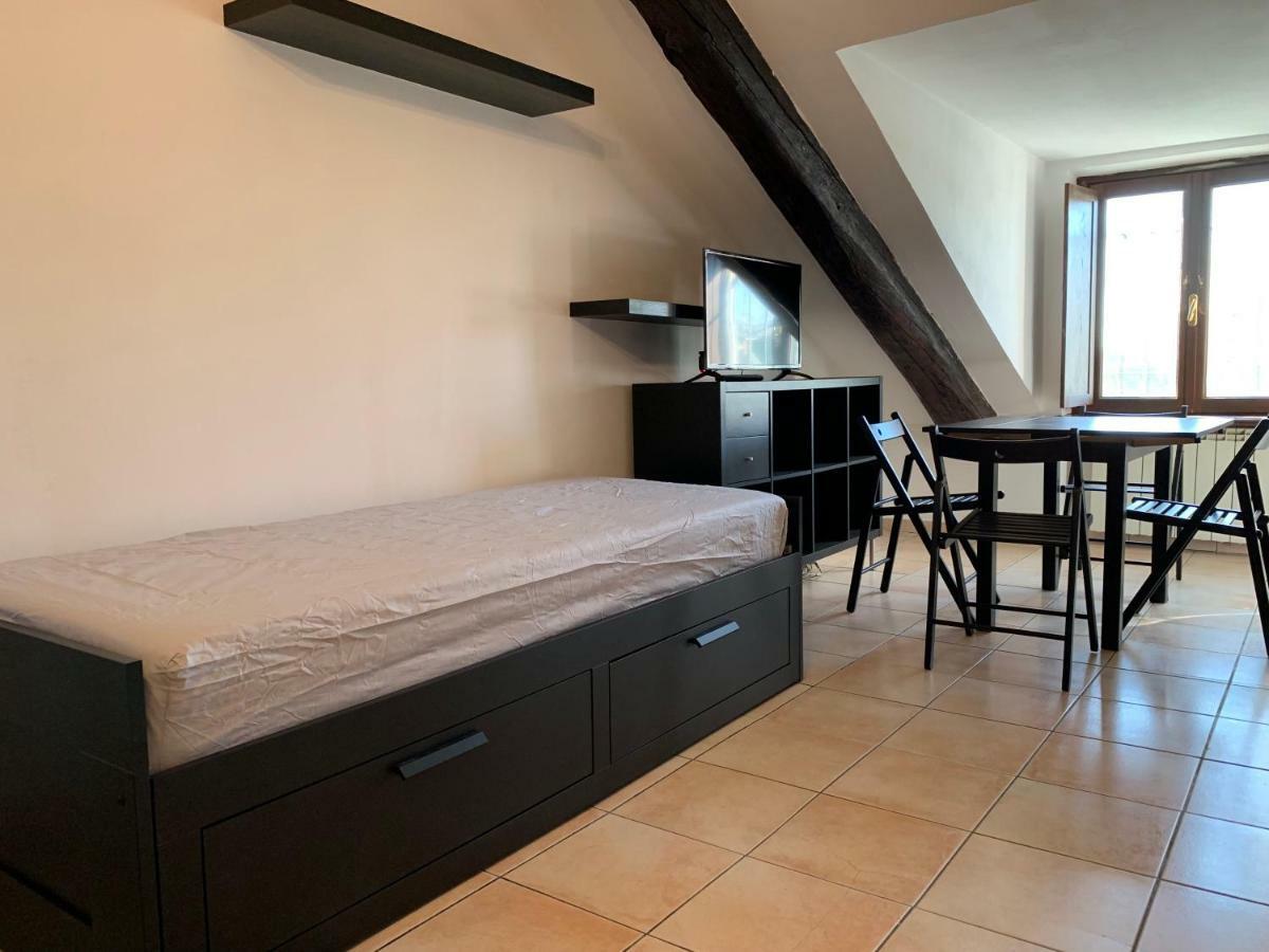 Nizza 93 Apartment ตูริน ภายนอก รูปภาพ